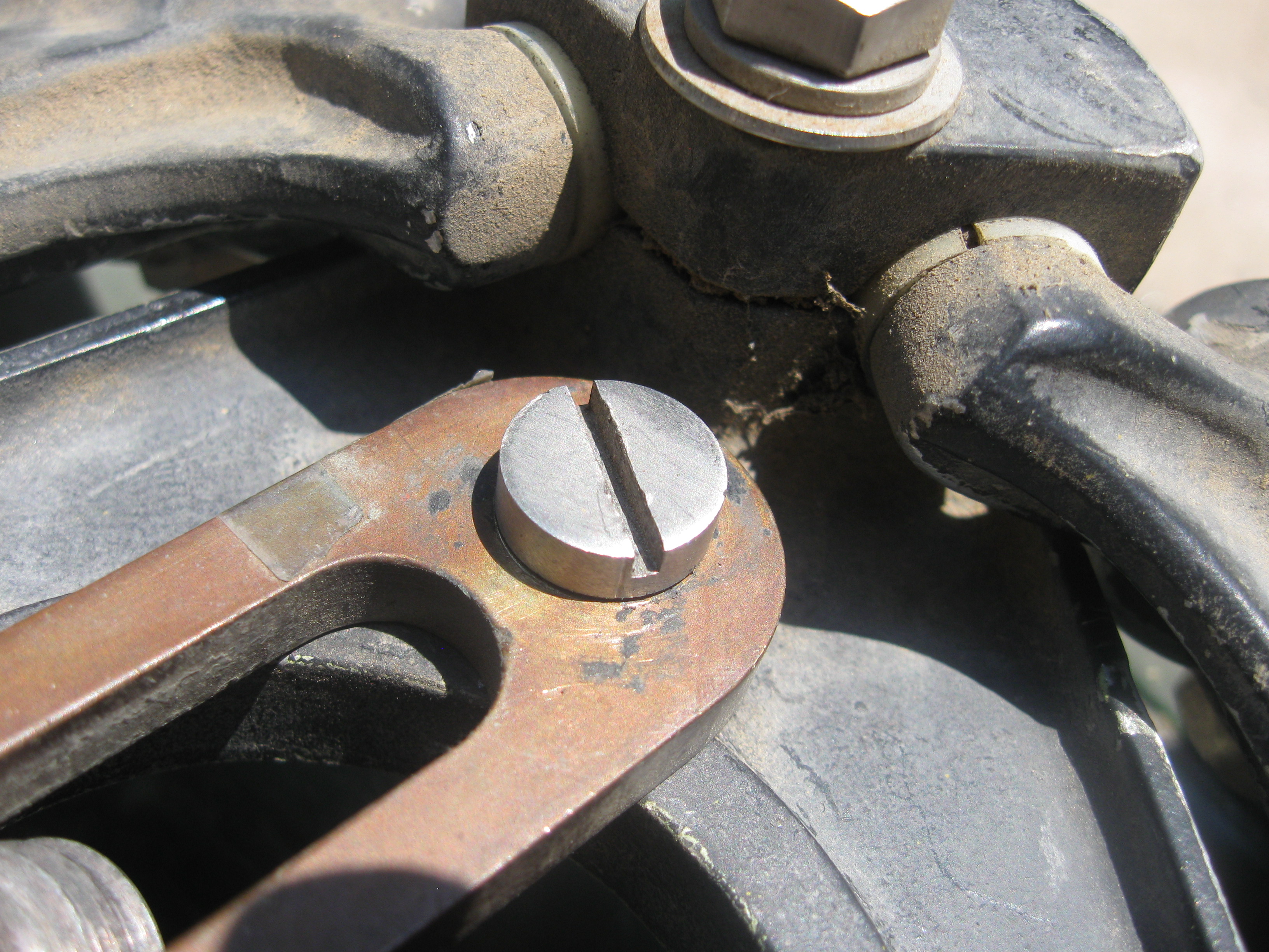 top plate hardware